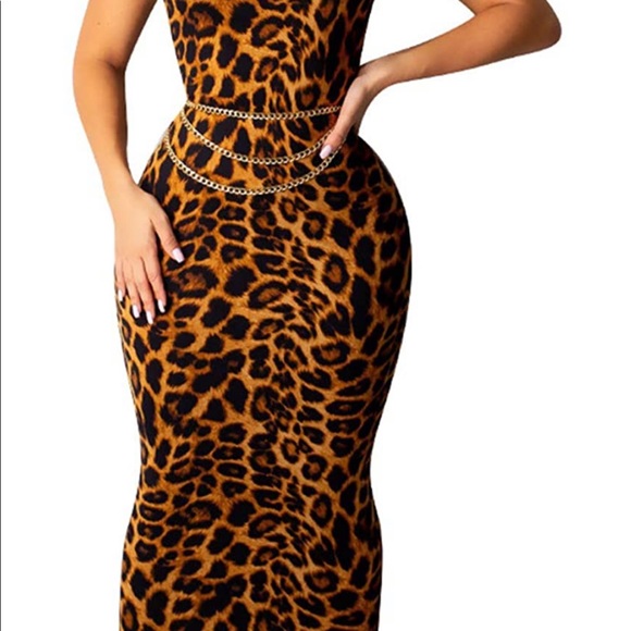 Leopard print dress. Bodycon - Picture 3 of 3